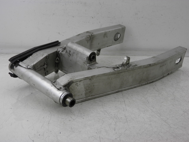 photo de BRAS OSCILLANT YAMAHA FZS FAZER 600 (1998 - 2001)