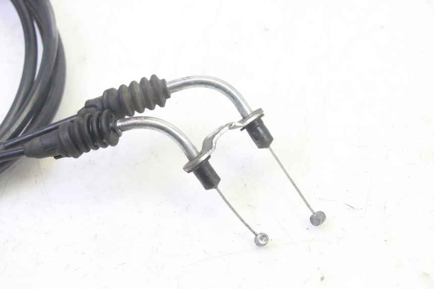 photo de CABLE ACCELERATEUR QUADRO 4 4D 350 (2015 - 2018)