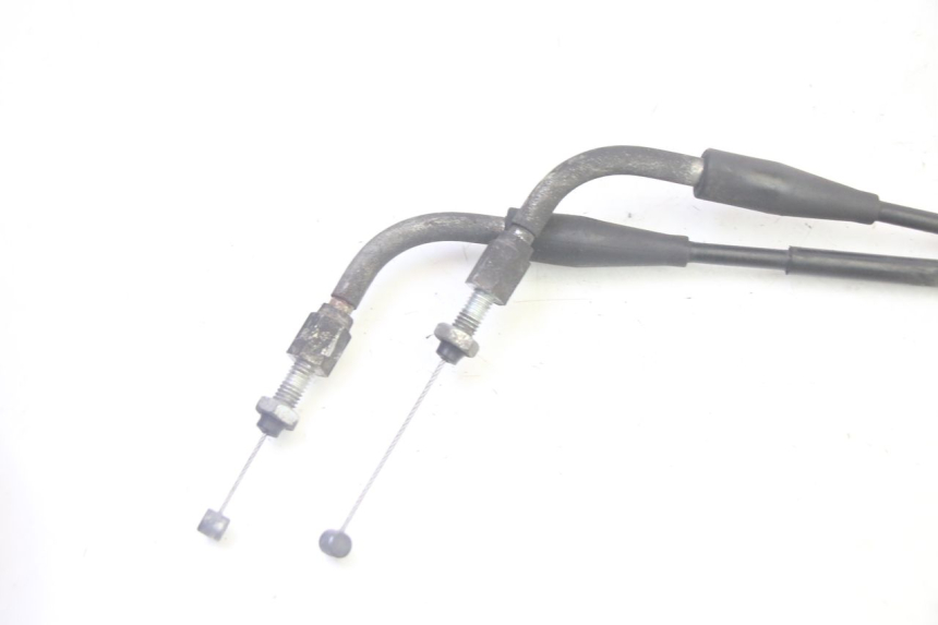 photo de CABLE ACCELERATEUR SUZUKI BURGMAN EXECUTIVE ABS 650 (2006 - 2012) - Zoom état d’usage