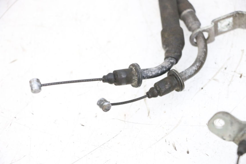 photo de CABLE ACCELERATEUR MBK FLAME X 125 (2007 - 2016) - Gros plan technique