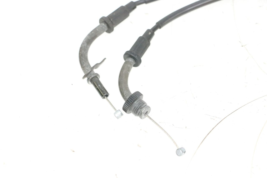 photo de CABLE ACCELERATEUR SUZUKI GSXR GSX-R 1000 (2003 - 2004) - Marquages et références