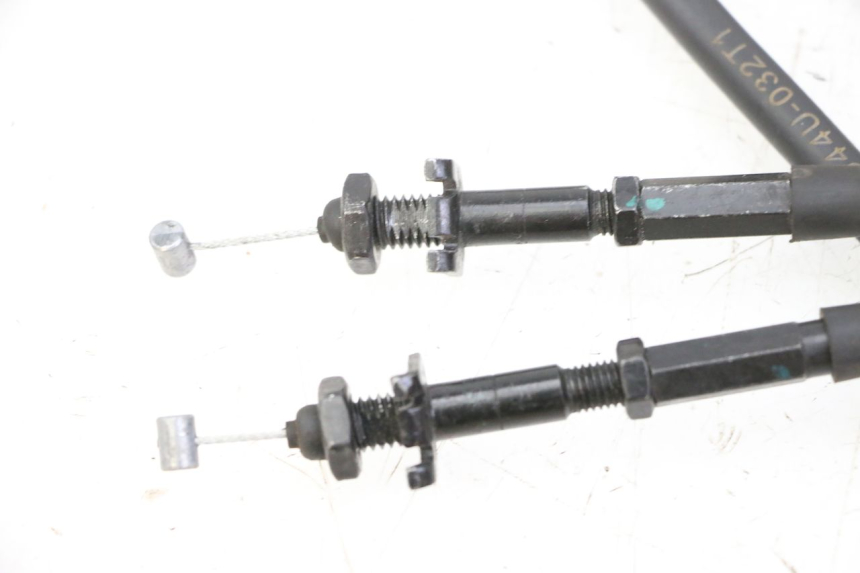 photo de CABLE ACCELERATEUR PIAGGIO MP3 HPE 310 (2024 - 2025)