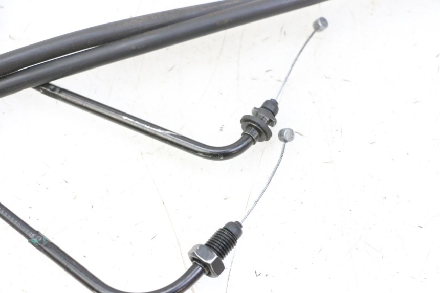 photo de CABLE ACCELERATEUR PIAGGIO MP3 HPE 310 (2024 - 2025)