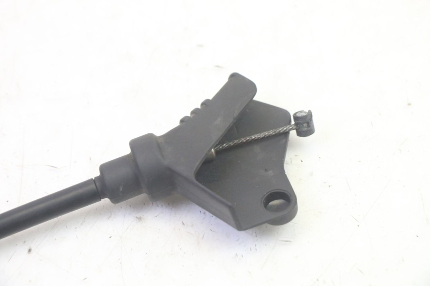 photo de CABLE D'EMBRAYAGE SUZUKI GSF N BANDIT 600 (1996 - 1999) - Autre angle de vue