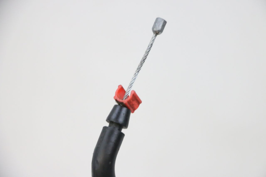 photo de CABLE OUVERTURE SELLE PIAGGIO MP3 HPE 300 (2019 - 2026) - Autre angle de vue