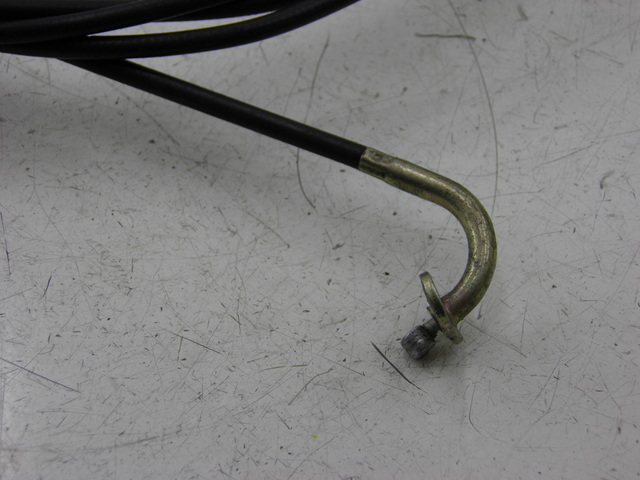 photo de CÂBLE D'OUVERTURE DE SELLE PEUGEOT TWEET 125 (2010 - 2017)