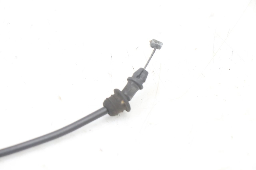 photo de CÂBLE D'OUVERTURE DE SELLE PIAGGIO XEVO - X EVO 125 (2007 - 2017) - Autre angle de vue