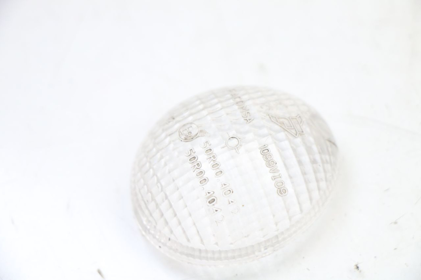 photo de CABOCHON CLIGNOTANT ARRIERE GAUCHE PEUGEOT TREKKER TKR 50 (2005 - 2014)