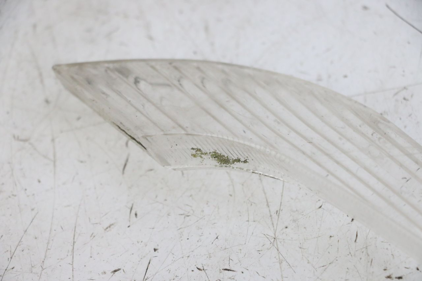 photo de CABOCHON CLIGNOTANT AVANT DROIT PEUGEOT VIVACITY NEW 2T 50 (2008 - 2017)