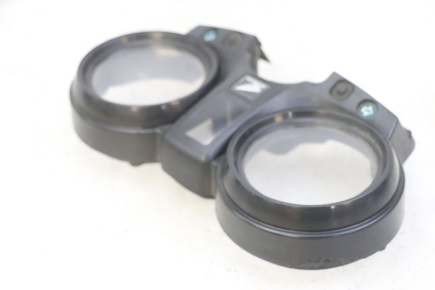 photo de CABOCHON COMPTEUR HONDA CBF 500 (2004 - 2007)