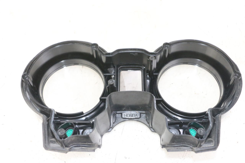 photo de CABOCHON COMPTEUR HONDA CBF 500 (2004 - 2007)