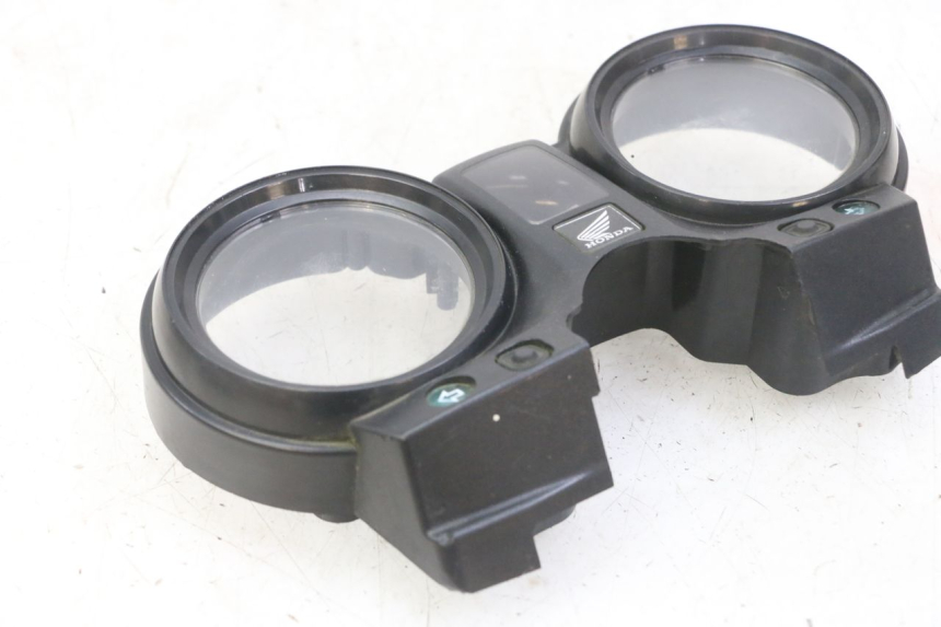 photo de CABOCHON COMPTEUR HONDA CBF 500 (2004 - 2007)