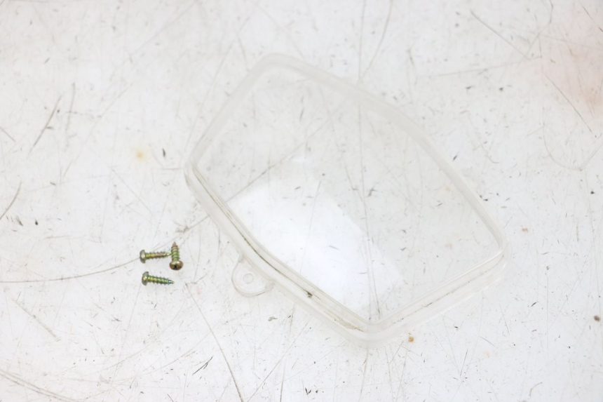 photo de CABOCHON COMPTEUR PEUGEOT KISBEE 2T 50 (2010 - 2017) - Autre angle de vue