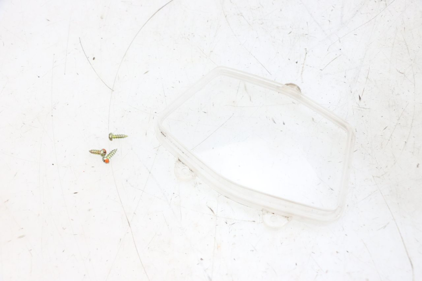 photo de CABOCHON COMPTEUR PEUGEOT KISBEE 4T 50 (2010 - 2017)