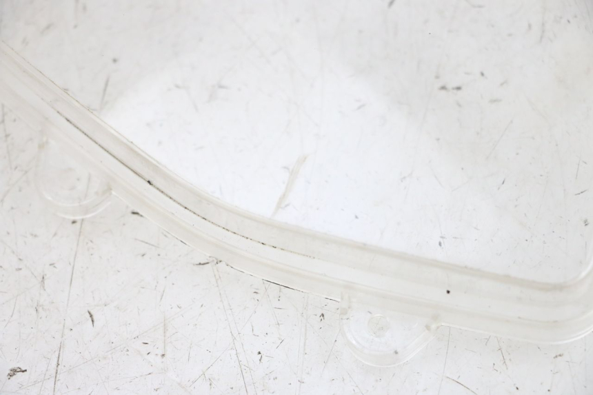 photo de CABOCHON COMPTEUR PEUGEOT KISBEE 4T 50 (2010 - 2017) - Autre angle de vue