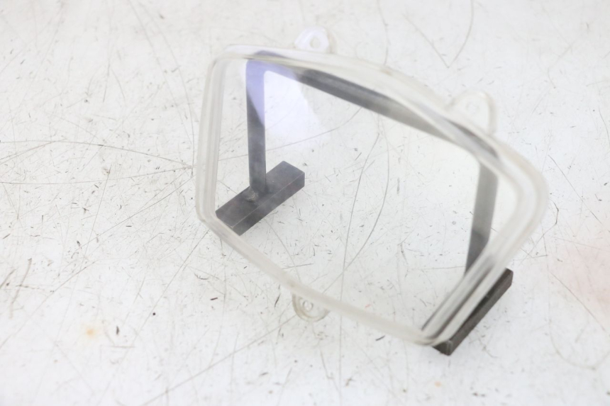 photo de CABOCHON COMPTEUR PEUGEOT KISBEE 4T 50 (2018 - 2022) - Détail de la pièce