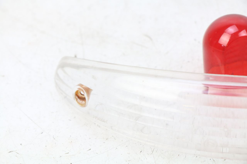 photo de CABOCHON FEU ARRIERE PEUGEOT ELYSTAR 50 (2002 - 2014)