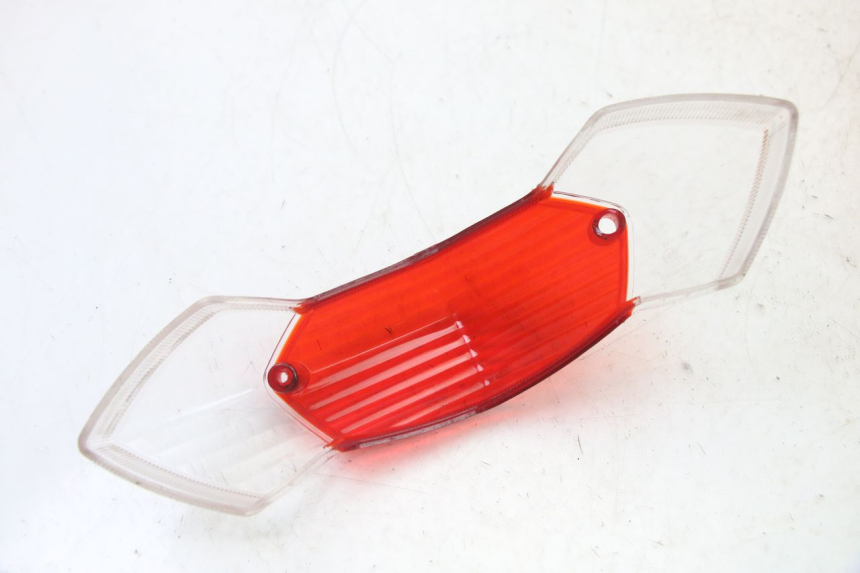 photo de CABOCHON FEU ARRIERE PEUGEOT KISBEE 4T 50 (2010 - 2017)