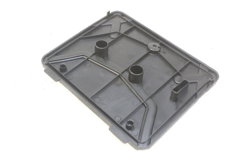 photo de CACHE BATTERIE KYMCO AGILITY 4T 50 (2005 - 2018)