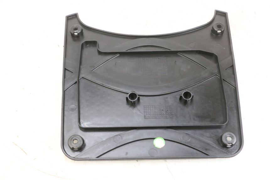 photo de CACHE BATTERIE SYM CROX 4T 50 (2016 - 2023) - Détail de la pièce