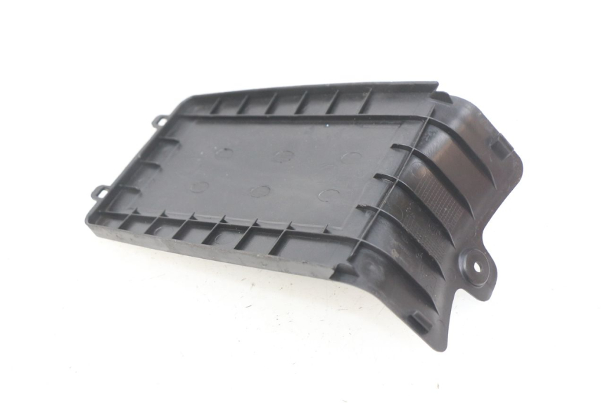 photo de CACHE BATTERIE PEUGEOT KISBEE 4T 50 (2018 - 2022)