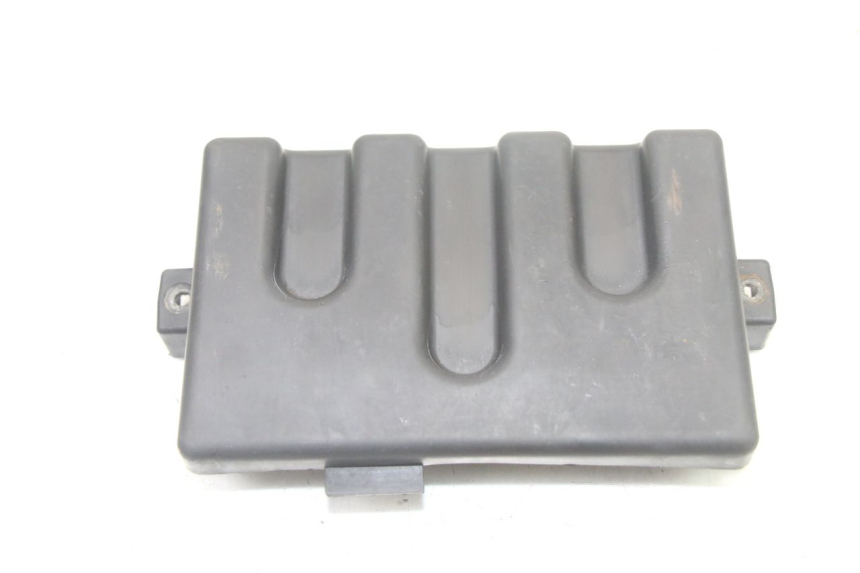 photo de CACHE BATTERIE PEUGEOT SPEEDFIGHT 3 LC 2T 50 (2009 - 2015)