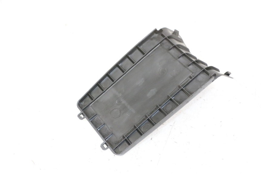 photo de CACHE BATTERIE PEUGEOT STREETZONE I 2T 50 (2018 - 2020)