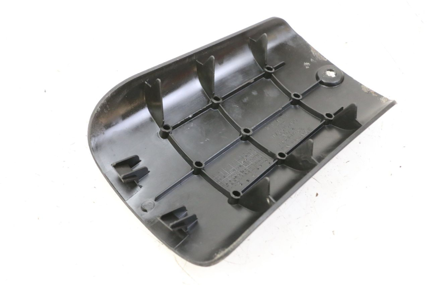 photo de CACHE BATTERIE PEUGEOT TKR TREKKER FURIOUS 50 (2005 - 2014)