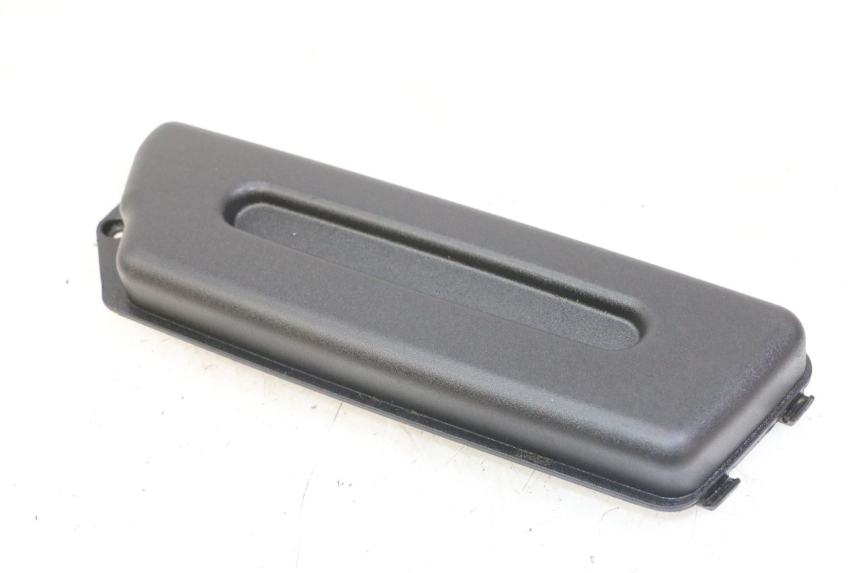 photo de CACHE BATTERIE PIAGGIO FLY 2T 50 (2004 - 2017)