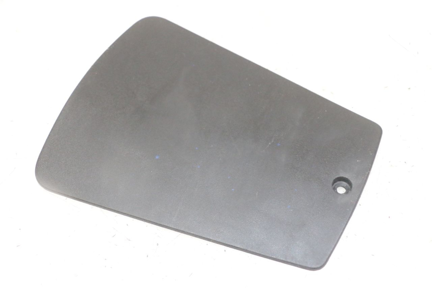 photo de CACHE BATTERIE PEUGEOT SPEEDFIGHT 2 LC 50 (2000 - 2009)