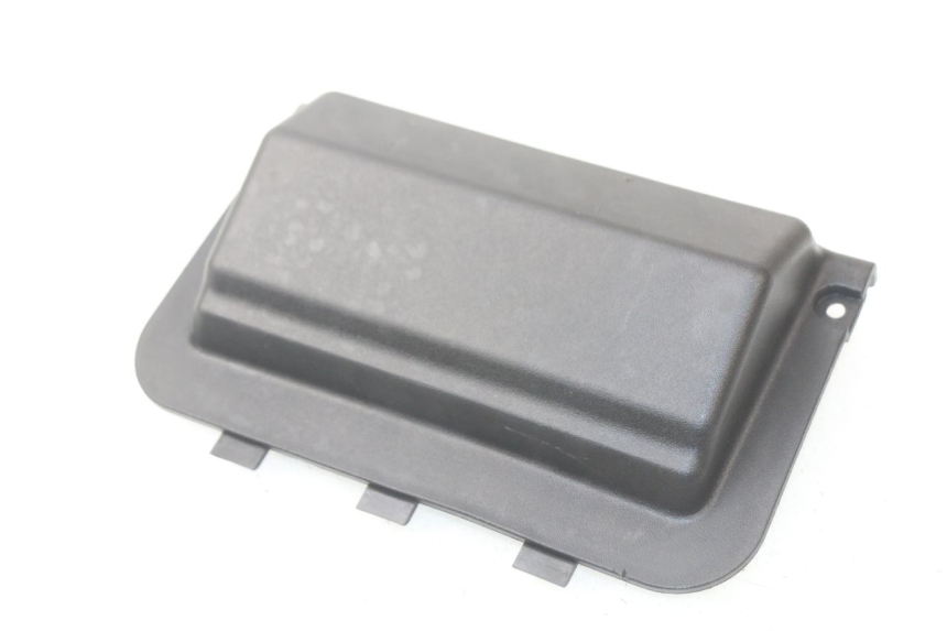 photo de CACHE BATTERIE APRILIA SR 2T 50 (2018 - 2022)