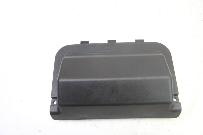 photo de CACHE BATTERIE APRILIA SR 2T 50 (2018 - 2022)
