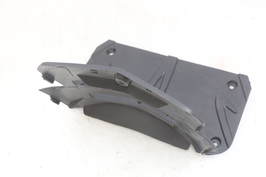 photo de CACHE BATTERIE PEUGEOT TWEET 125 (2018 - 2021)