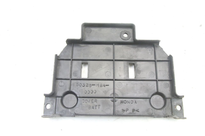photo de CACHE BATTERIE HONDA VT C2 SHADOW 750 (1997 - 2001)