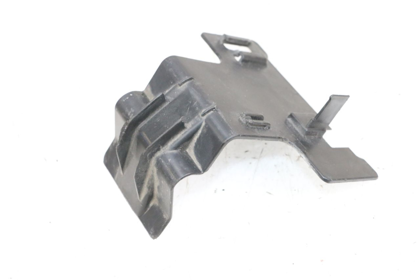 photo de CACHE BATTERIE YAMAHA X-MAX XMAX 125 (2010 - 2013) - Zoom état d’usage