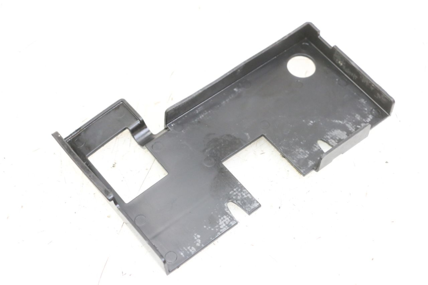 photo de CACHE BATTERIE YAMAHA XJ6 ABS 600 (2008 - 2016)