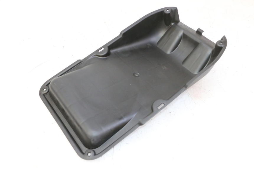 photo de CACHE BOITE AIR QUADRO 4 4D 350 (2015 - 2018)