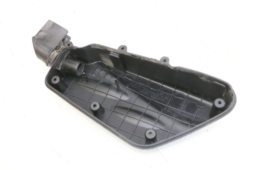 photo de CACHE BOITE AIR KYMCO AGILITY 16+ 4T 50 (2018 - 2023) - Détail de la pièce