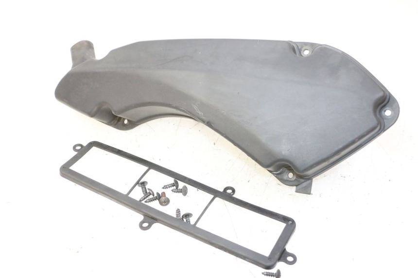 photo de CACHE BOITE AIR SUZUKI BURGMAN 125 (2007 - 2014)