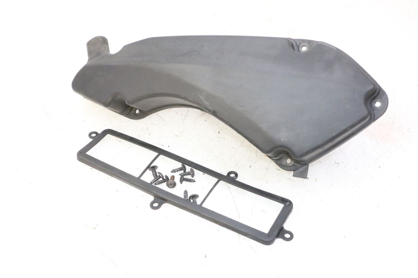 photo de CACHE BOITE AIR SUZUKI BURGMAN 125 (2007 - 2014)