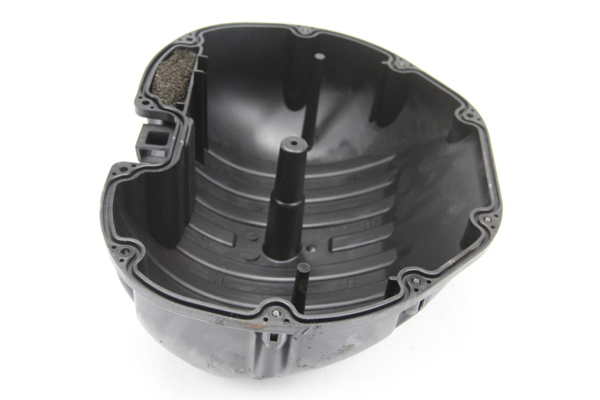 photo de CACHE BOITE AIR SUZUKI GSR 600 (2005 - 2012)