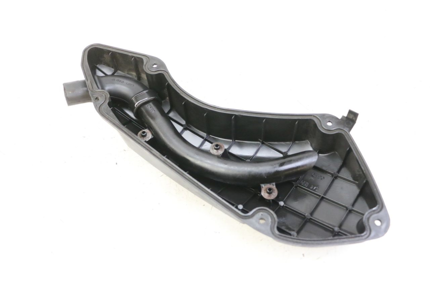 photo de CACHE BOITE AIR SUZUKI BURGMAN 125 (2015 - 2017)
