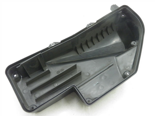 photo de CACHE BOITE AIR SYM GTS 125 (2005 - 2008) - Zoom état d’usage