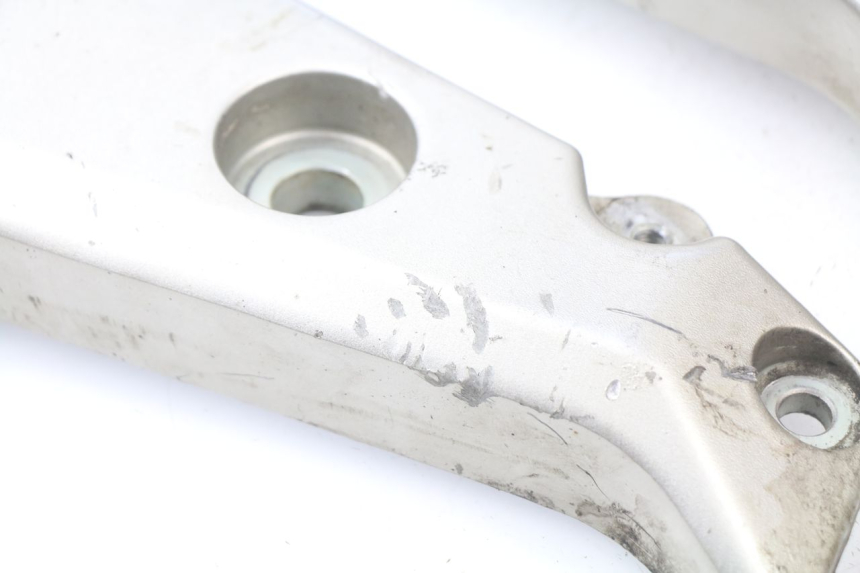 photo de CACHE CHASSIS LATERAL HONDA CBF 500 (2004 - 2007)