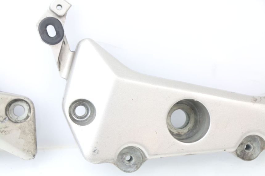 photo de CACHE CHASSIS LATERAL HONDA CBF 500 (2004 - 2007)