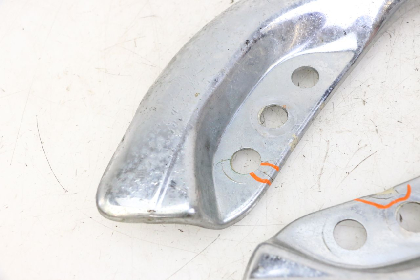 photo de CACHE CHASSIS LATERAL APRILIA CLASSIC 125 (1995 - 2001)