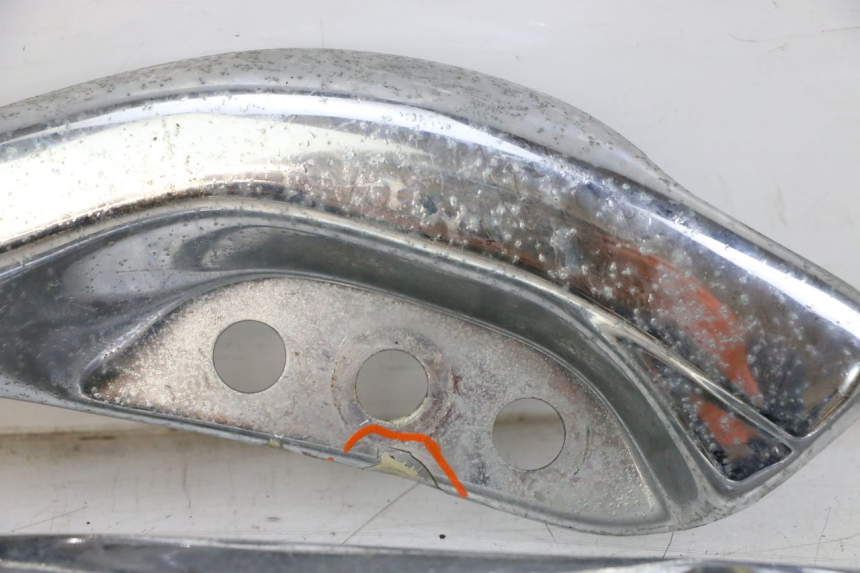 photo de CACHE CHASSIS LATERAL APRILIA CLASSIC 125 (1995 - 2001)