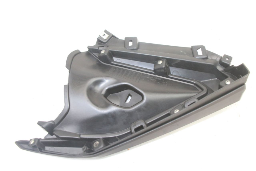 photo de CACHE CHASSIS LATERAL DROIT HONDA FORZA 125 (2021 - 2025)