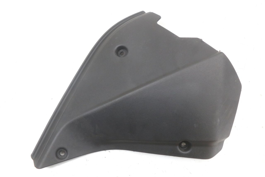 photo de CACHE CHASSIS LATERAL DROIT MOTO GUZZI NORGE 8V GT 1200 (2011 - 2016)