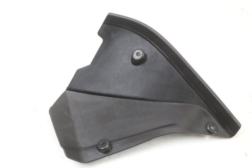 photo de CACHE CHASSIS LATERAL DROIT MOTO GUZZI NORGE 8V GT 1200 (2011 - 2016)